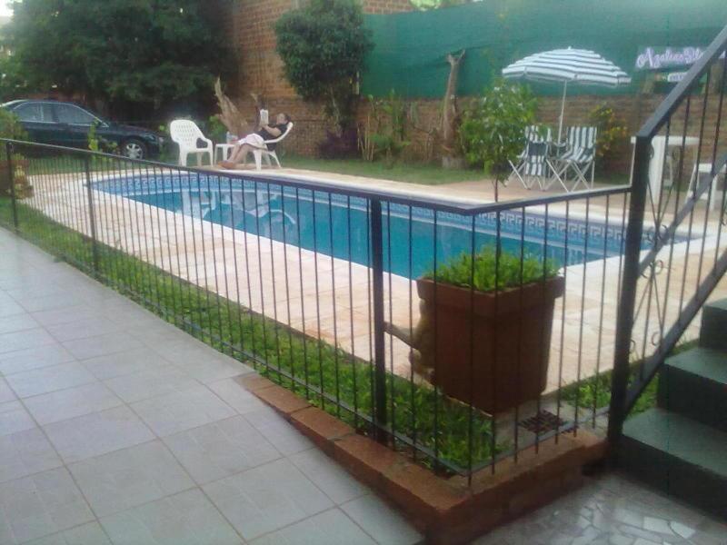 Residencial Azaleas Place Puerto Iguazú Exteriér fotografie